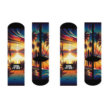 Load image into Gallery viewer, Sunset surf (Crew Socks)
